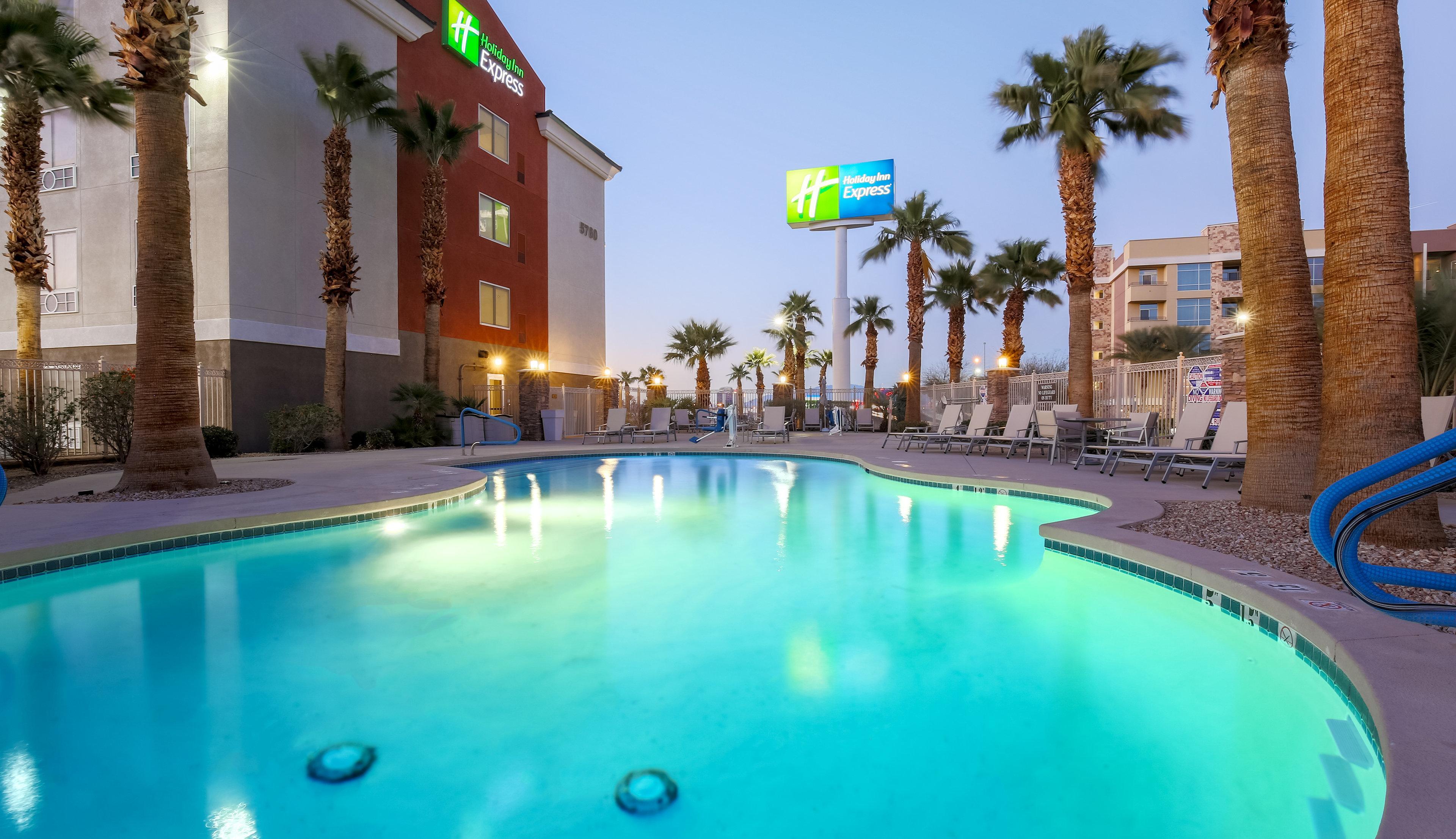 Holiday Inn Express Las Vegas Stadium Area, An Ihg Hotel Exterior photo